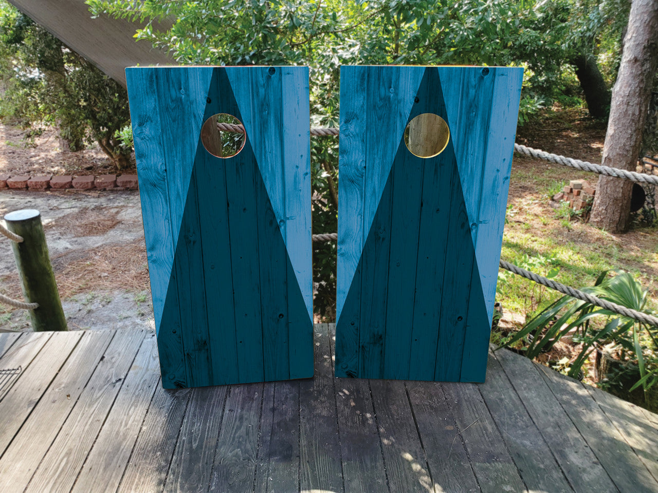NAUTICAL BLUE WOOD GRAIN CORNHOLE BOARDS / Set