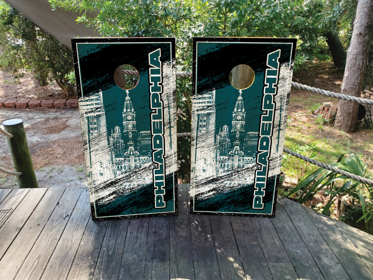 GRUNGY PHILADELPHIA CITY SKYLINE CORNHOLE BOARDS / SET- DESIGN 1 / Set
